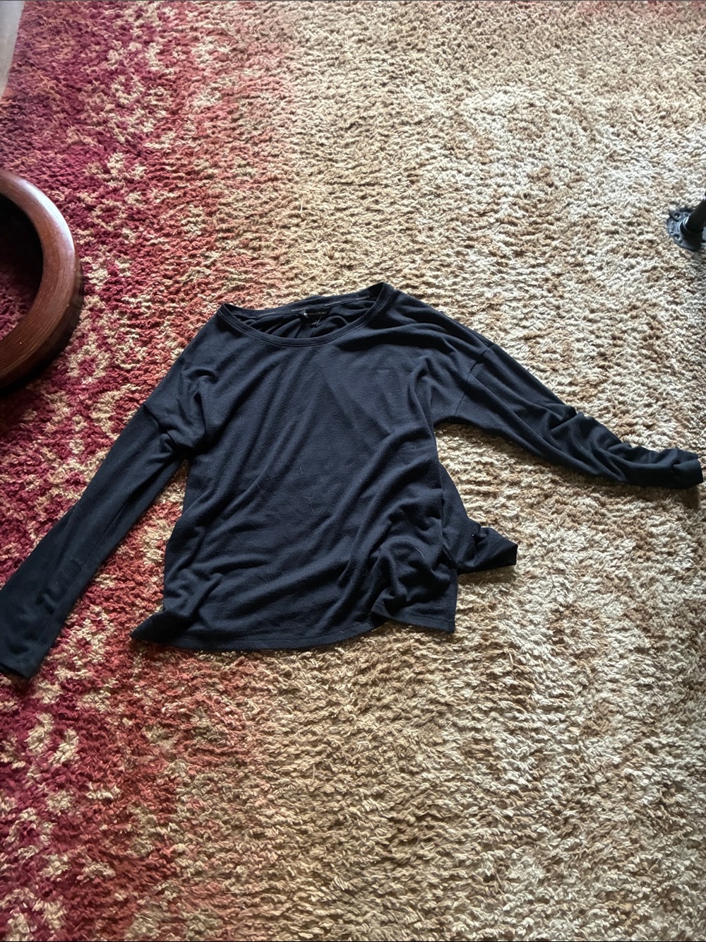 Banana Republic Black Long-Sleeve Lightweight Crewneck Top
